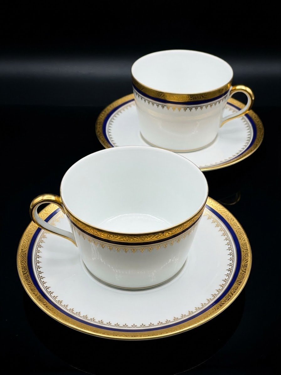 Pair Of Limoges Porcelain Breakfast Cups And Saucers (20th Century)-photo-4