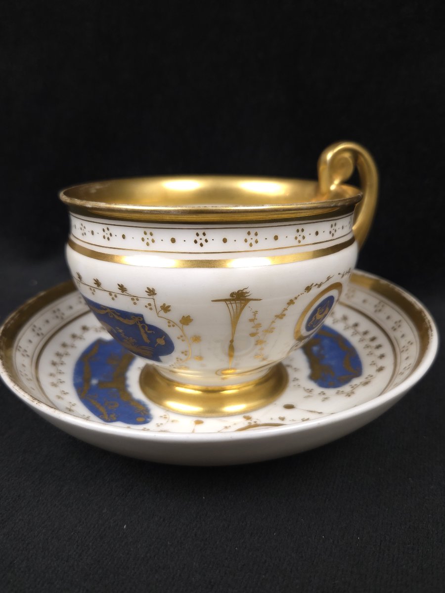 Tasse et sous-tasse en porcelaine - Epoque Empire/Restauration (XIXe siècle)-photo-4