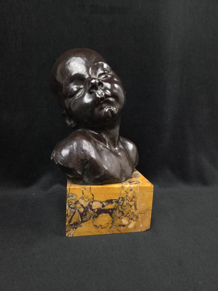 Jules Dalou (1838-1902) - Buste d'enfant endormi en bronze -photo-2