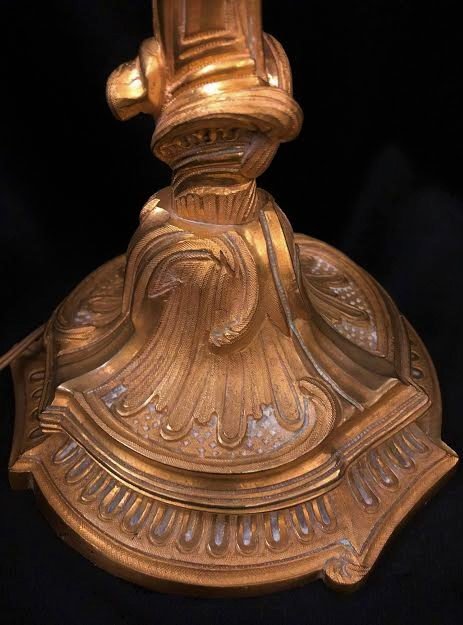 Paire De Bougeoirs En Bronze Doré Transformée En Lampes, XXe-photo-1