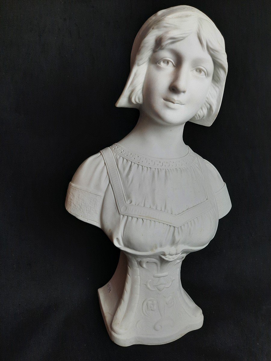 Biscuit Bust Of A Young Woman - F. Foucher-photo-2