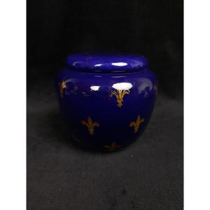 Porcelain Box With Fleur De Lys Decor (20th Century)