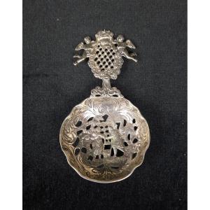 Tea Filter In Sterling Silver (20th Century)