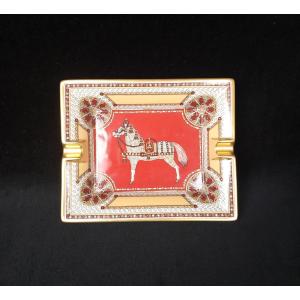 Hermès - Cendrier en porcelaine - Cheval 