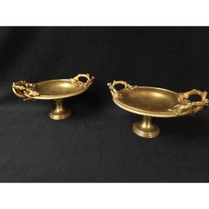 Paire de coupes en bronze doré - XXe siècle