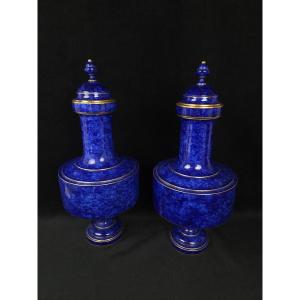 Sèvres - Paire de vases en porcelaine (XIXe siècle)