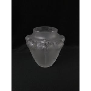 Lalique - Vase en cristal - Modèle Bali (XXe siècle)