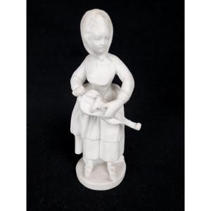 Figurine en biscuit porcelaine "La Joueuse de Vièle"