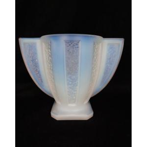 Vase Césari En Verre Opalescent (1930 - 1935) - Art Déco