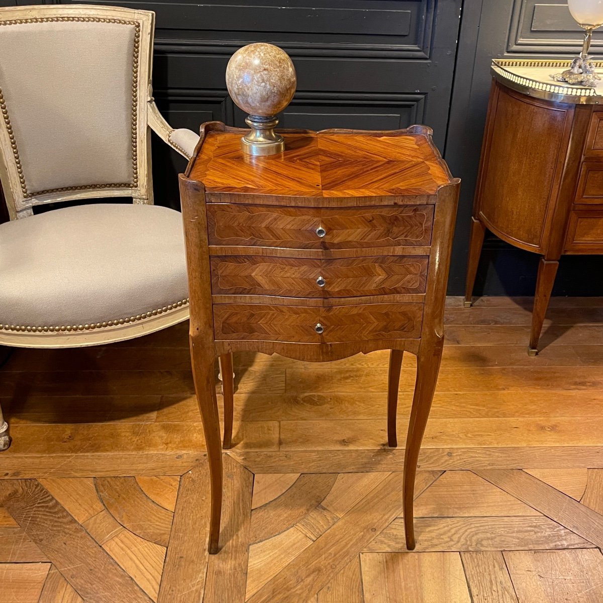 Chiffonniere Table In Marquetry