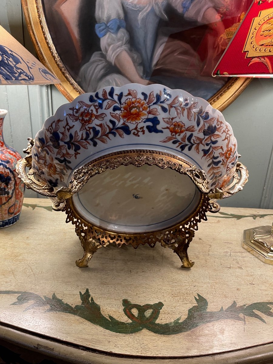 Large Imari Porcelain Cup And 19th Century Gilt Bronze Mount-photo-1