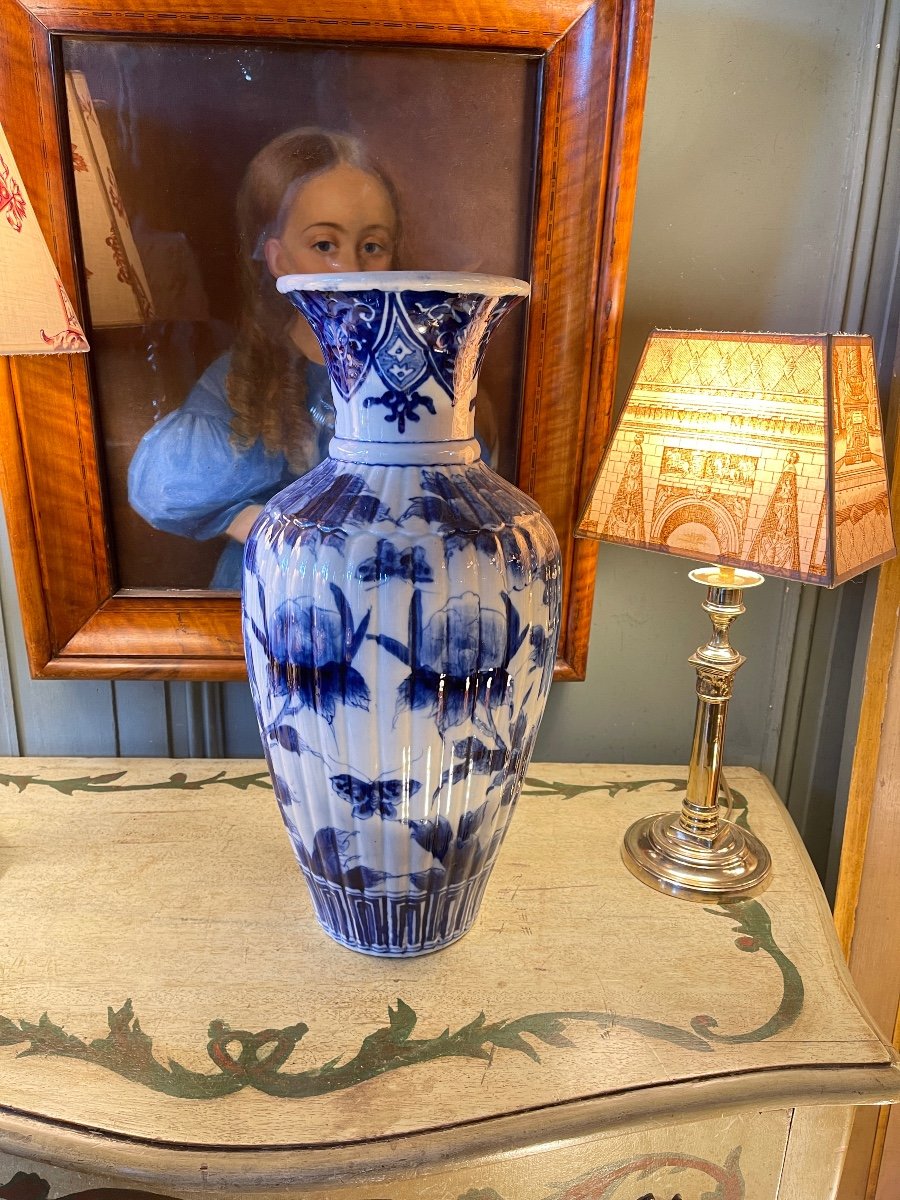 Large Decorative Vase In White And Blue Earthenware-photo-2