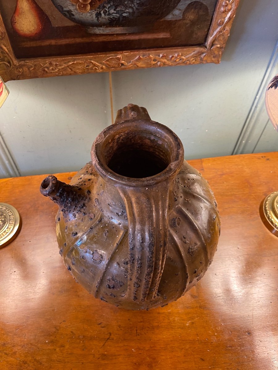 Small 18th Century Oil Jar-photo-2