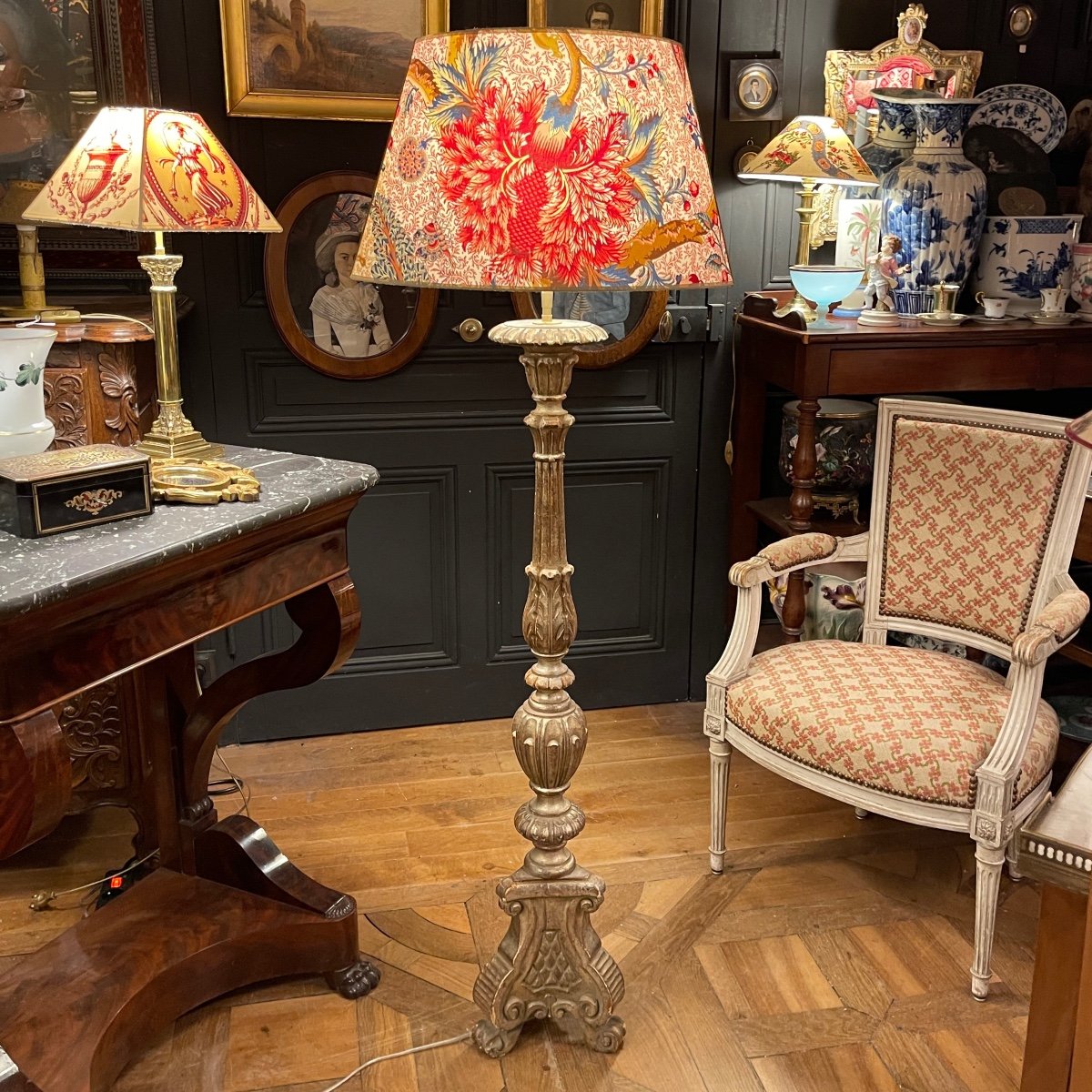 Carved Wooden Floor Lamp, Height 143 Cm