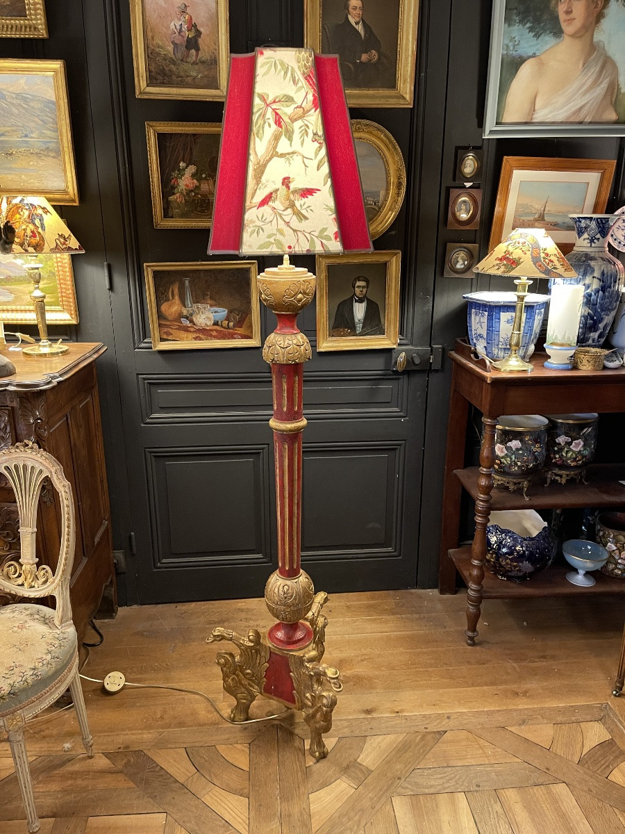 Tripod Floor Lamp In Painted Wood With Griffin Decor, Height 173 Cm-photo-2