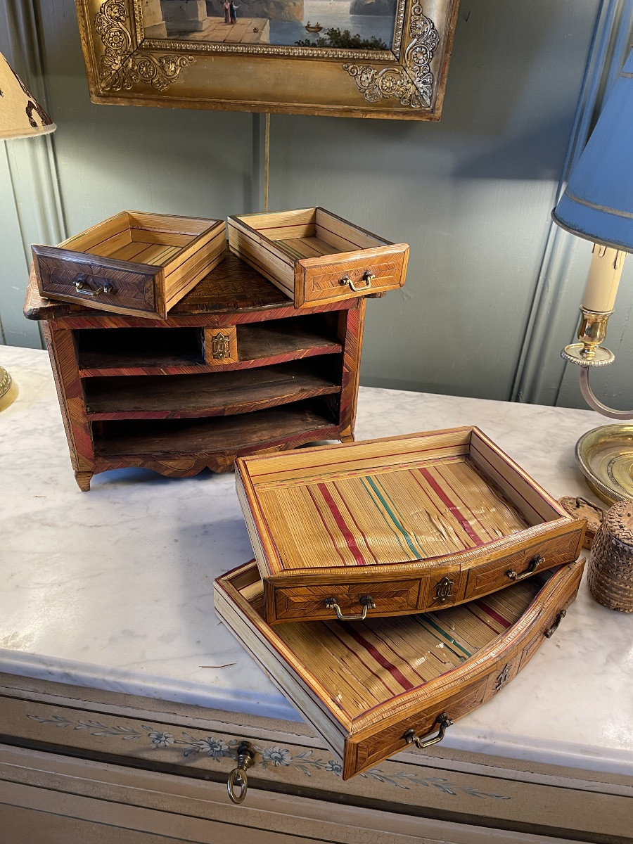 Straw Marquetry Master Chest Of Drawers-photo-5
