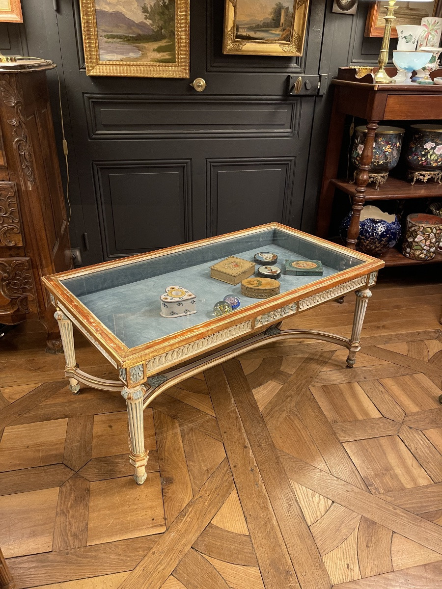 Table basse vitrine en bois peint et doré-photo-3