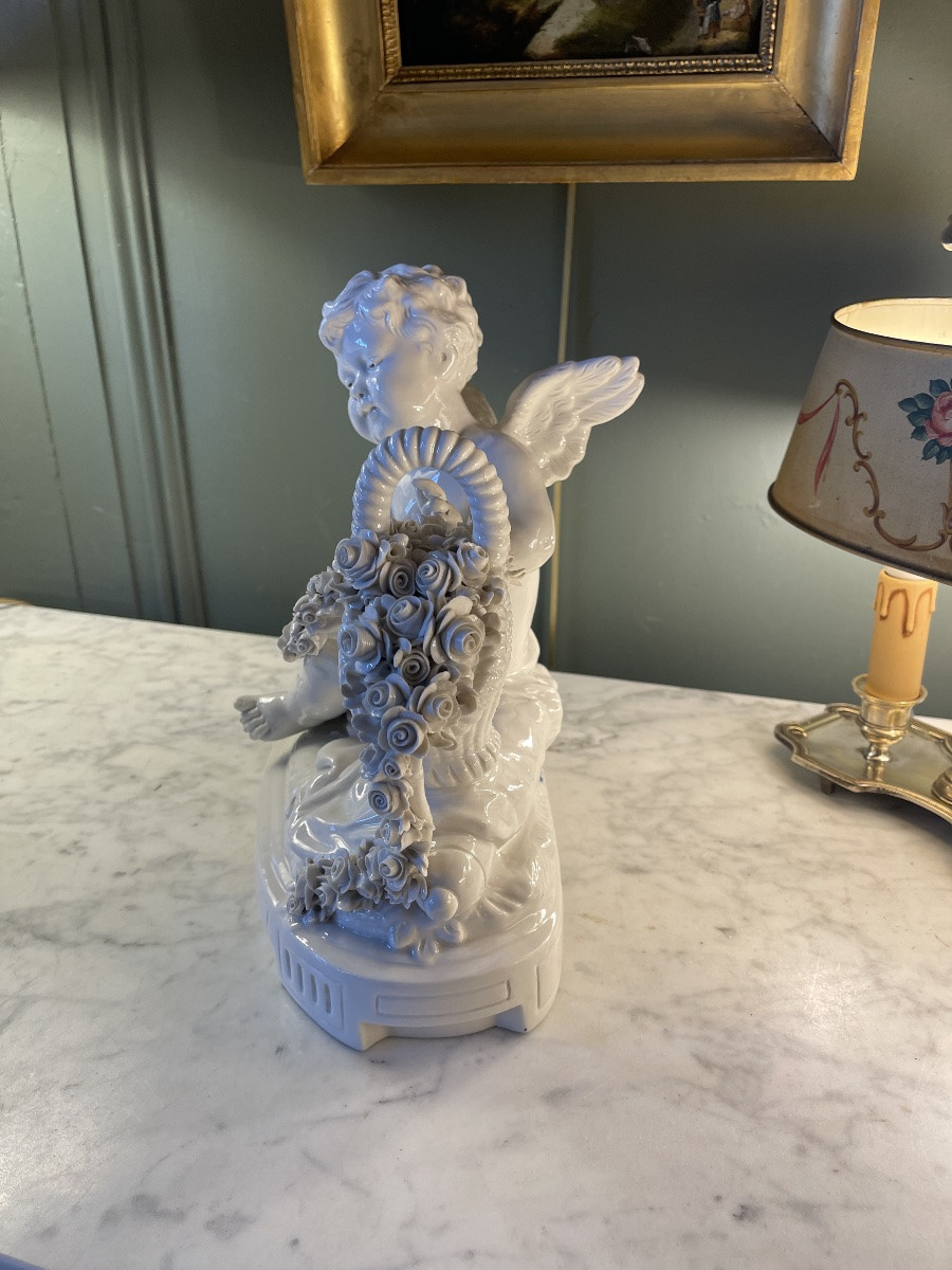 Angel With A Basket Of Roses In Capodimonte Porcelain -photo-1
