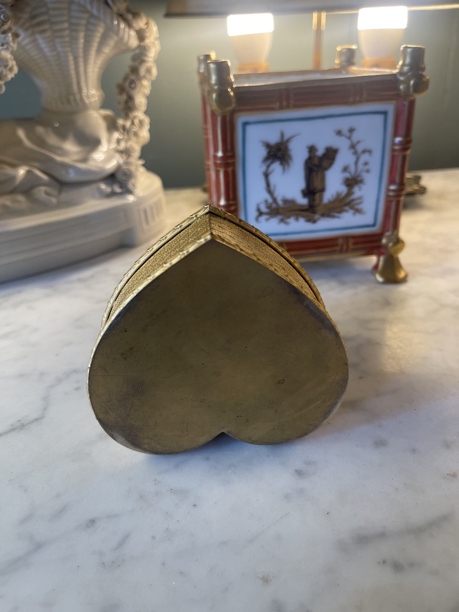 Gilded And Chiseled Bronze Inkwell-photo-1