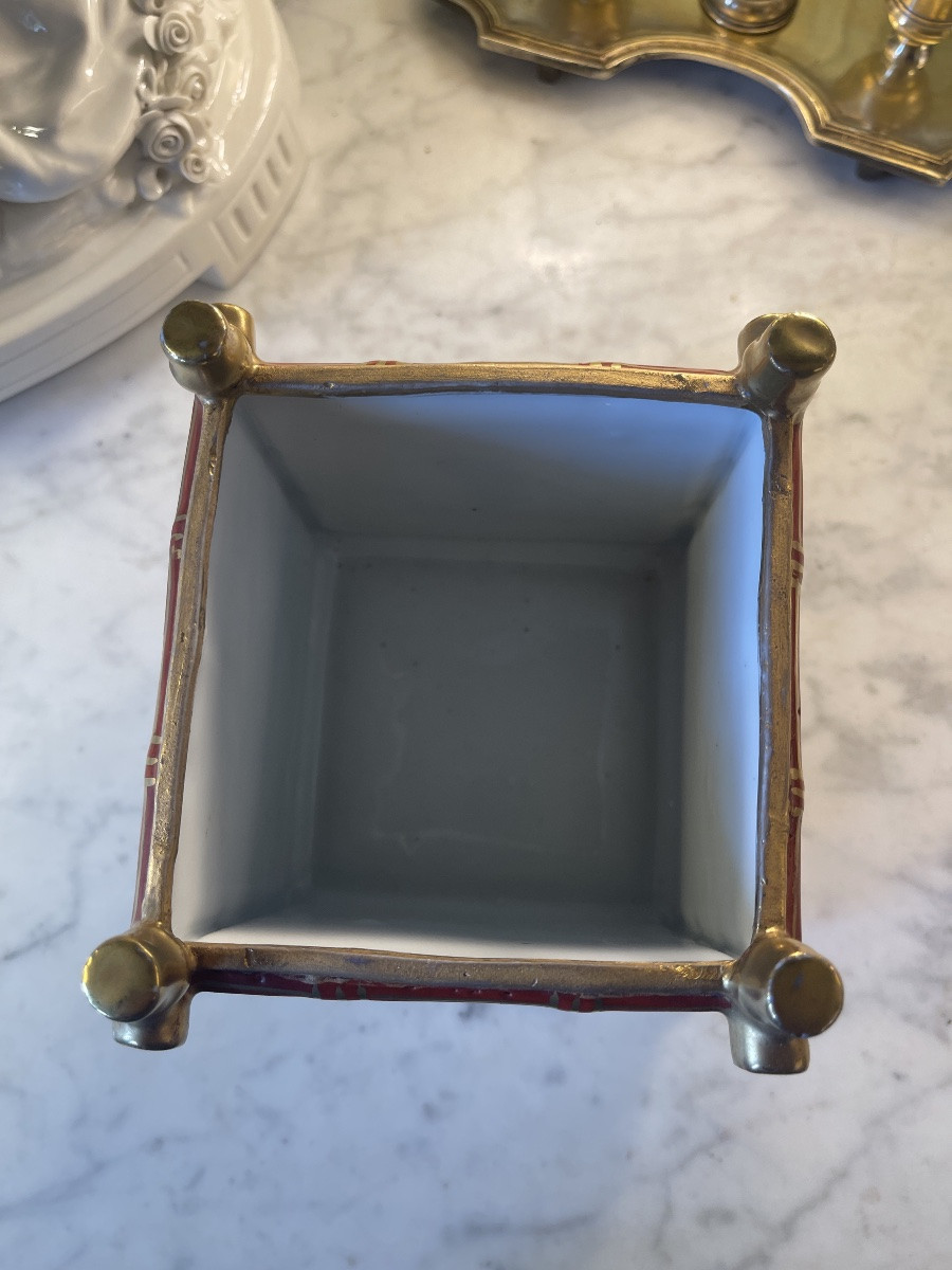 Small Porcelain Planter With Chinoiserie Decoration-photo-4
