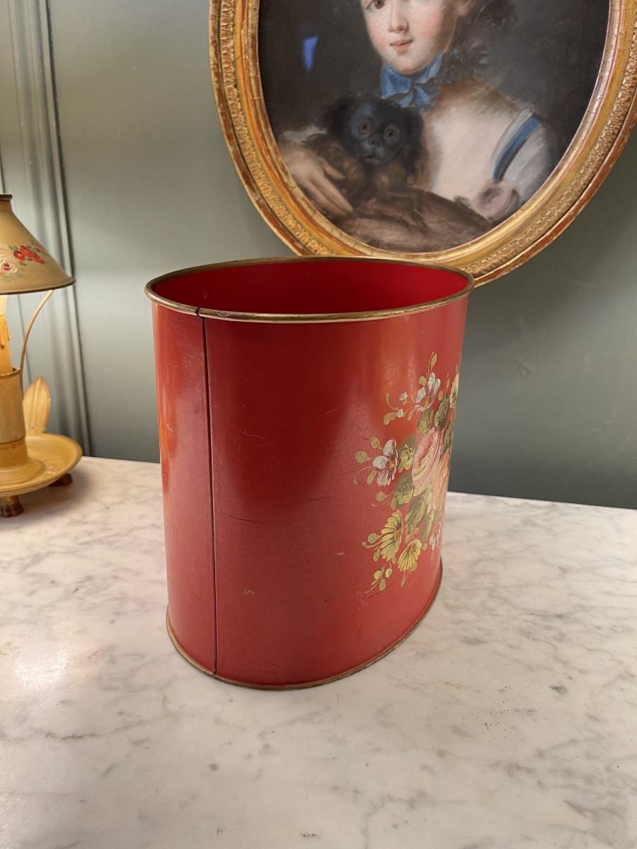 Petite corbeille en tôle peinte, Hauteur 20.5 cm-photo-2