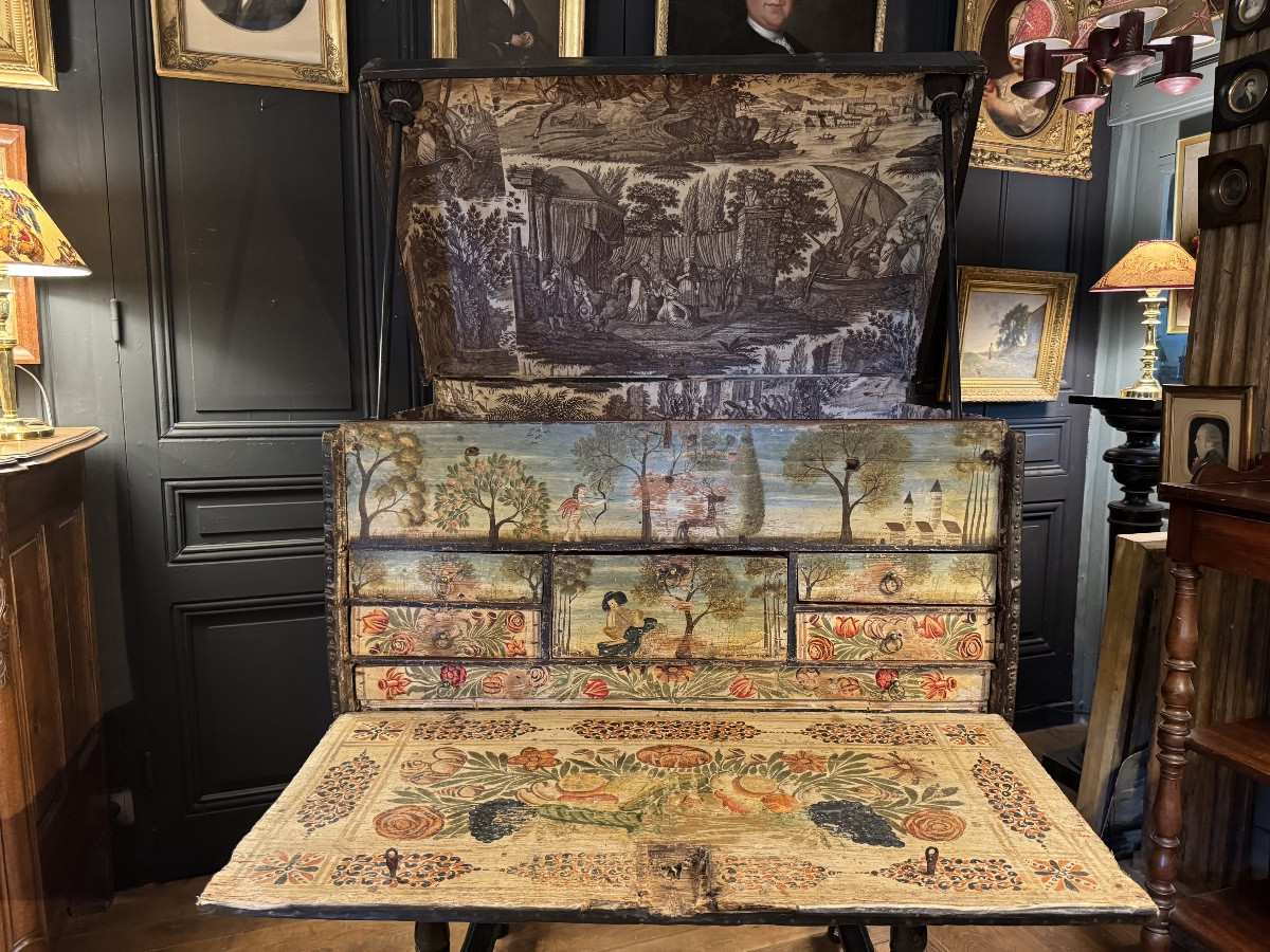 Cabinet de voyage clouté en bois peint et toile de Nantes époque XVIIIème-photo-2