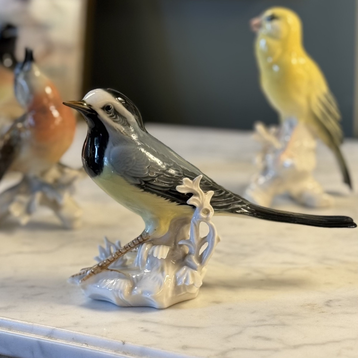 Porcelain Bird, Wagtail, Karl Ens, No. 4