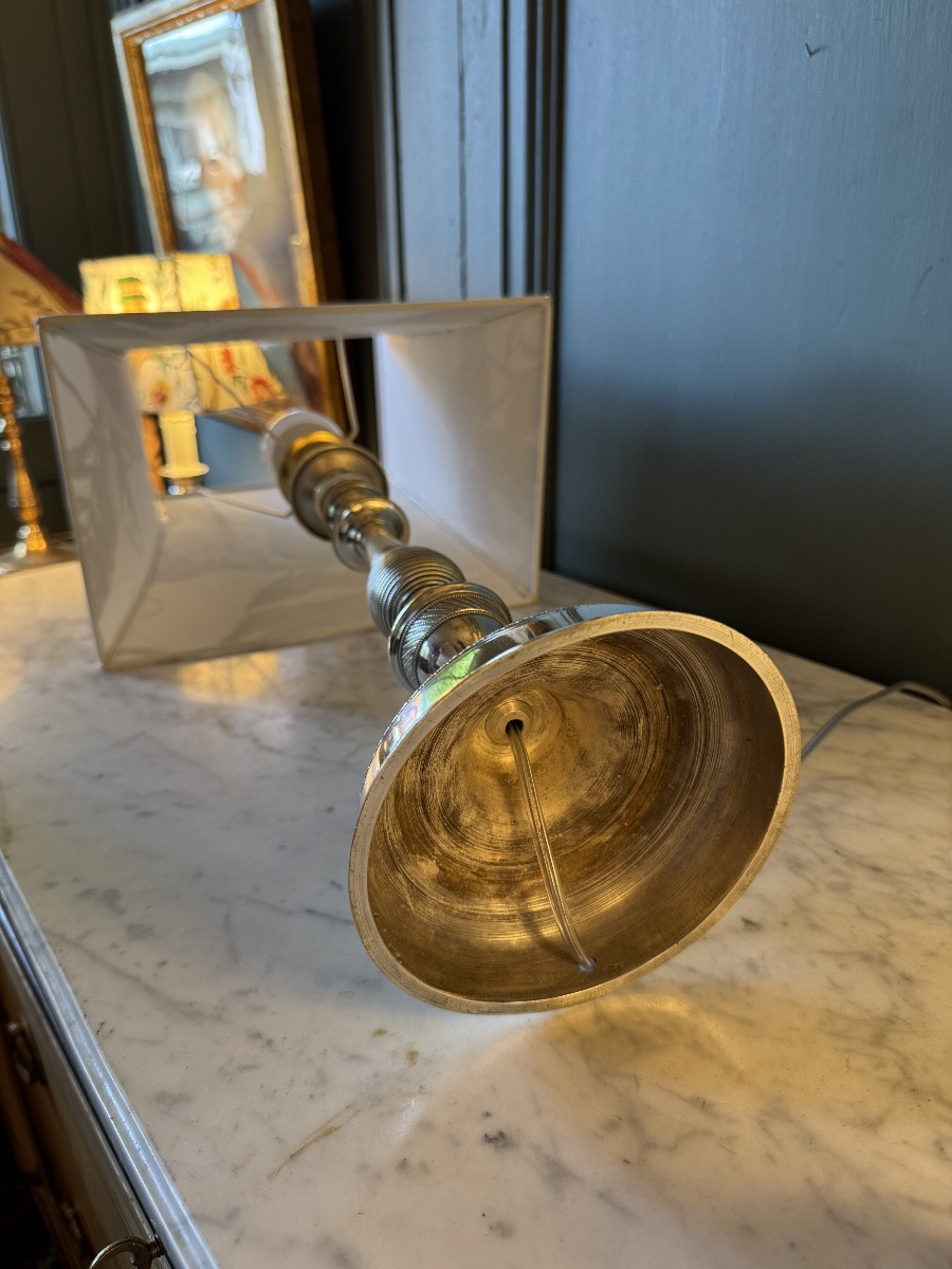 Grande lampe en bronze argenté ciselé XIXème, hauteur 59 cm-photo-6
