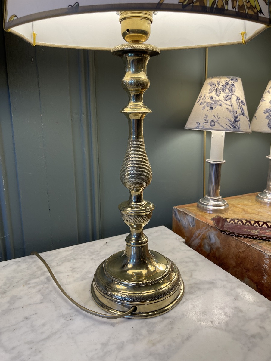Grande lampe en bronze ciselé XIXème, hauteur 59 cm-photo-3