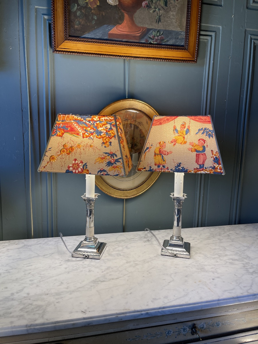 Paire de lampes en métal argenté style Louis XVI, Hauteur 44 cm-photo-4