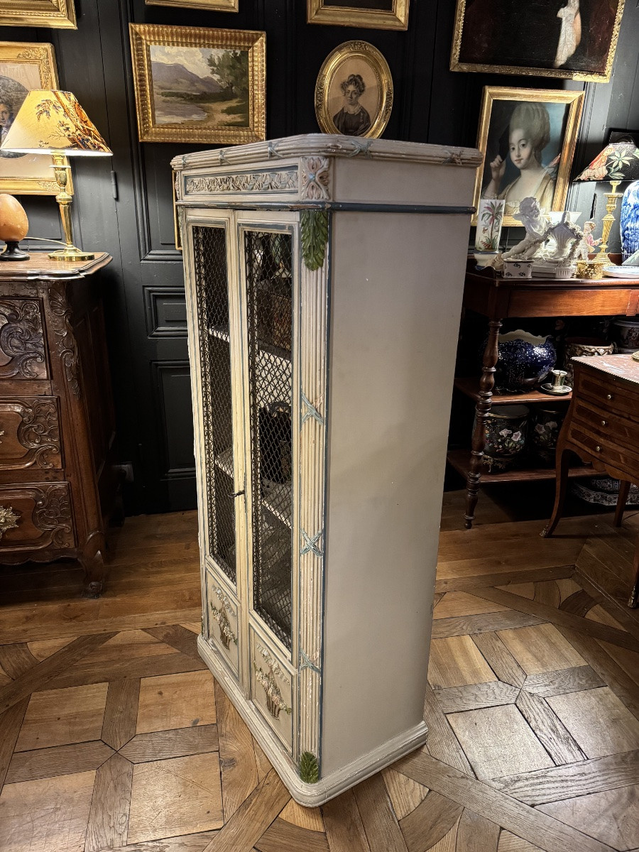 Petite vitrine en bois laqu&eacute; style Louis XVI-photo-4