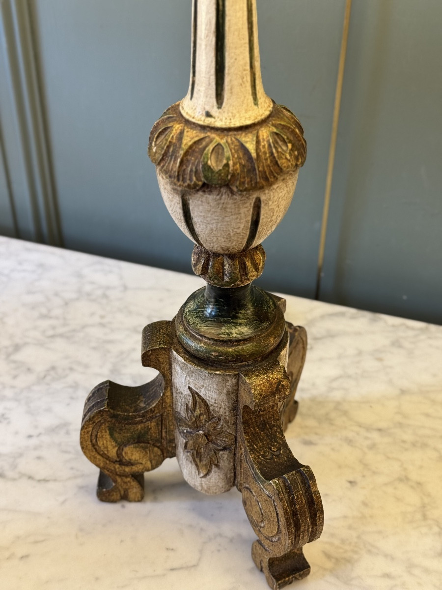 Grande lampe en bois peint tripode, Hauteur 86 cm-photo-5