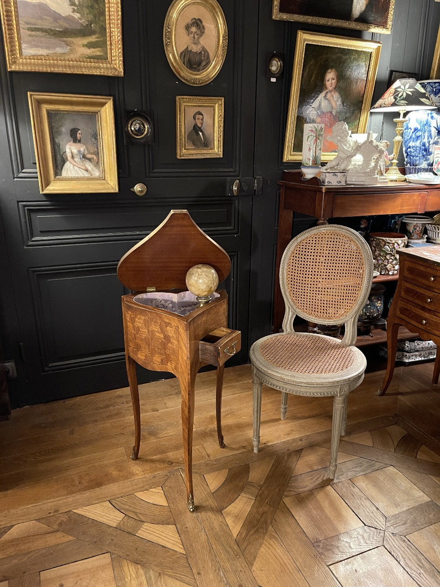 Heart-shaped Marquetry Table-photo-7