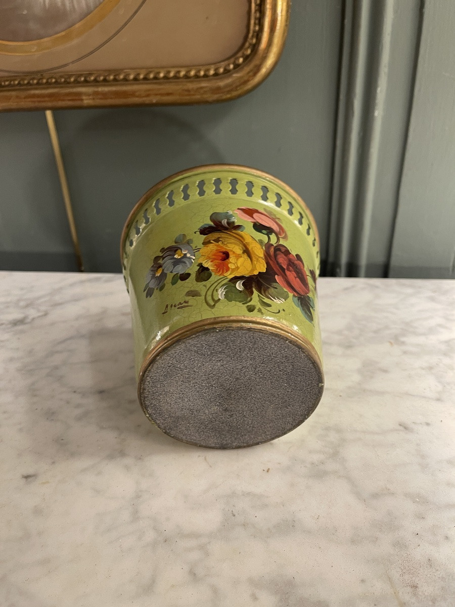 Small Flowerpot, Basket In Painted Tin-photo-2