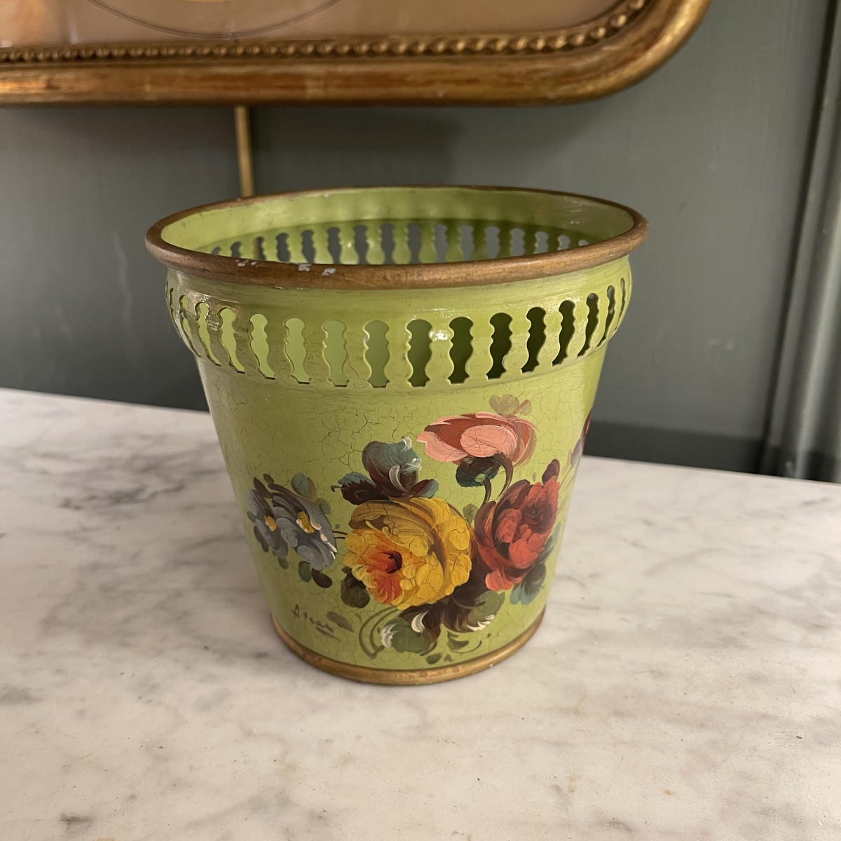 Small Flowerpot, Basket In Painted Tin