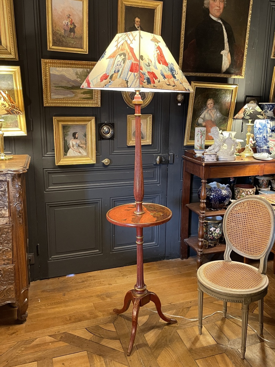 Lampadaire tripode en bois laqué, Hauteur 180 cm-photo-1