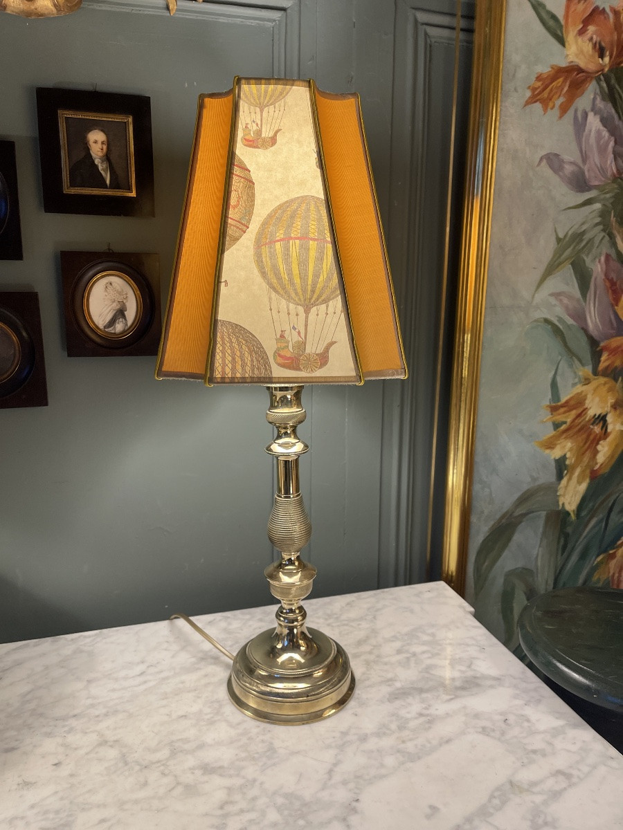 Grande lampe en bronze ciselé XIXème, hauteur 58 cm-photo-1