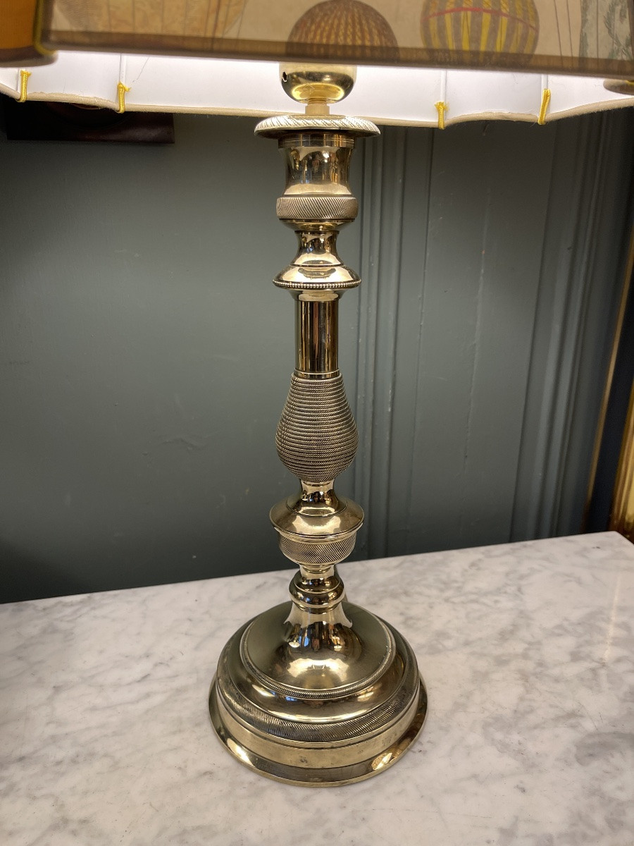 Grande lampe en bronze ciselé XIXème, hauteur 58 cm-photo-3