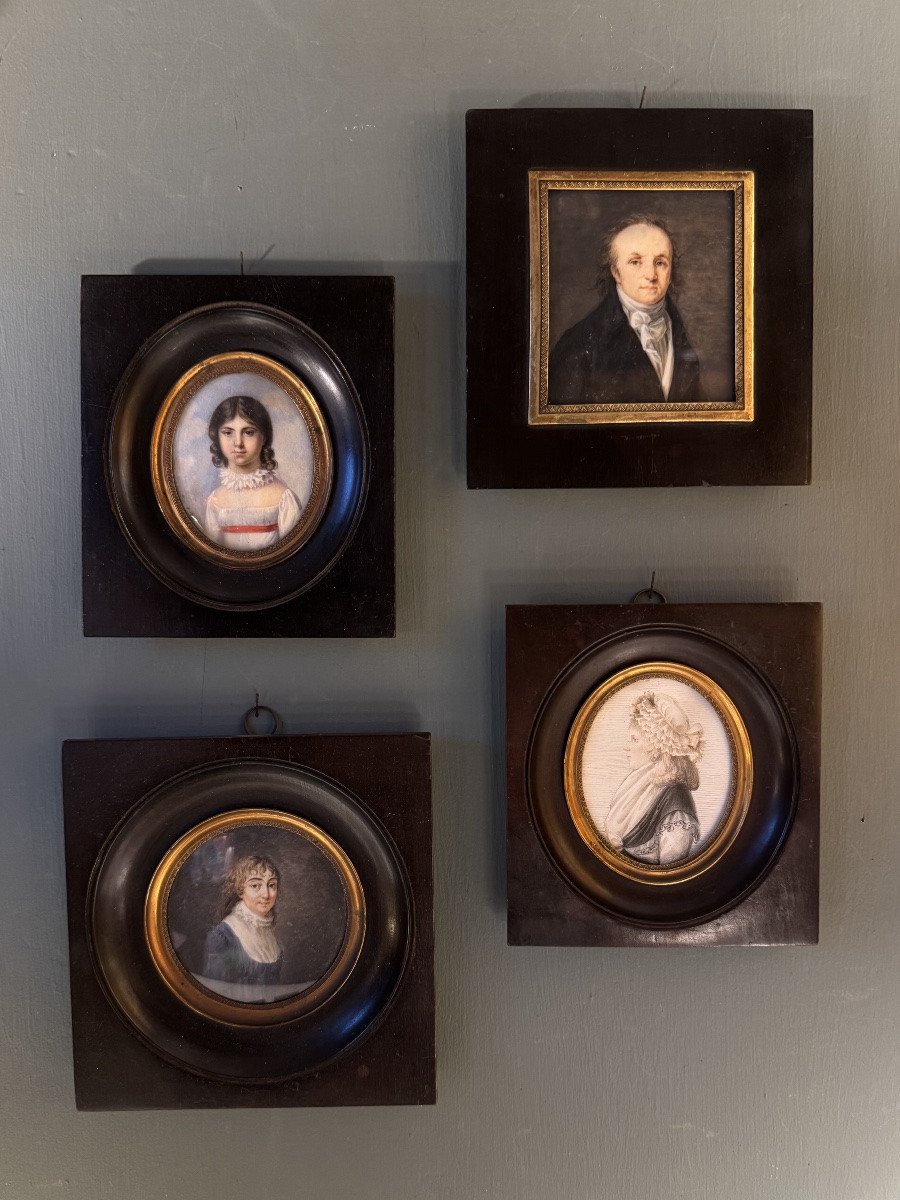 Miniature, portrait de jeune fille  époque Empire début XIXème-photo-1