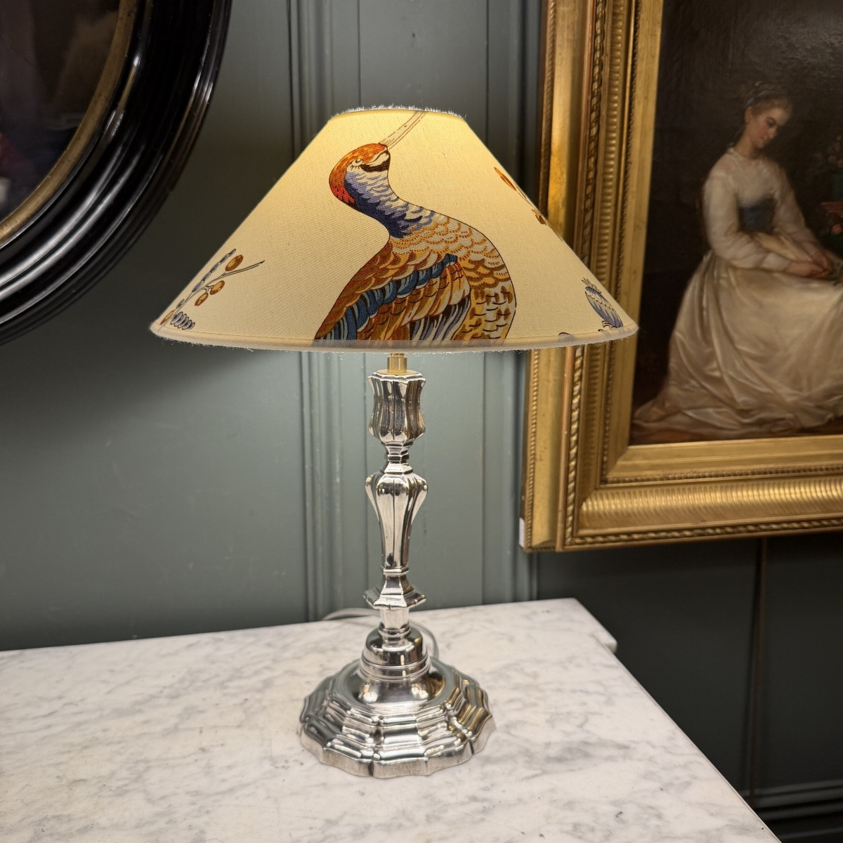 Lampe en bronze argenté, Hauteur 40 cm