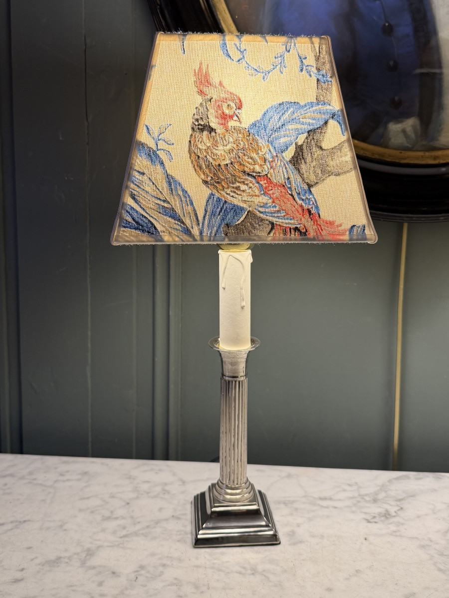 Paire de lampes en m&eacute;tal argent&eacute; style Louis XVI, Hauteur 42 cm-photo-2