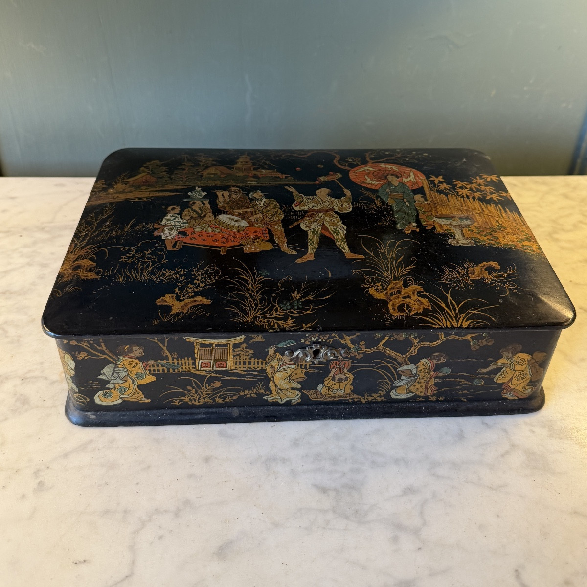 Boite à décor asiatique Napoléon III