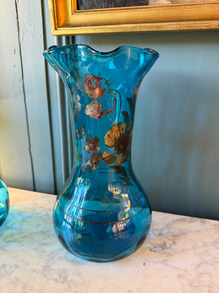 Paire de vases bleus en verre -photo-3