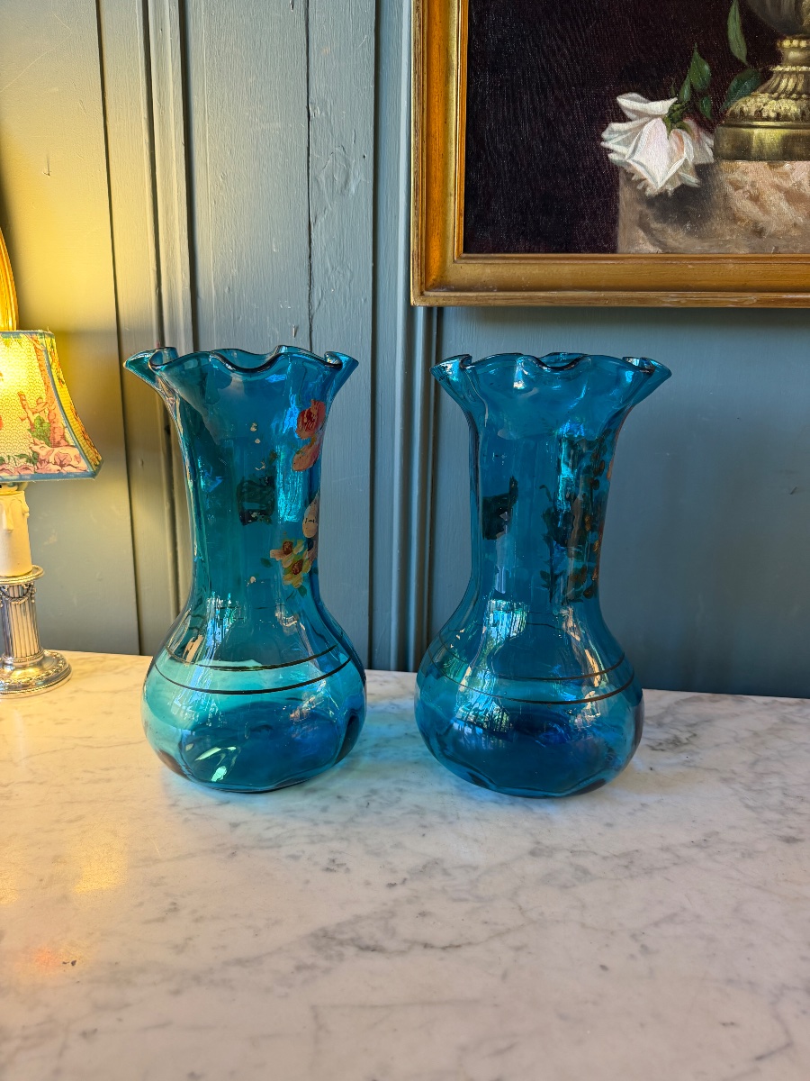 Paire de vases bleus en verre -photo-2
