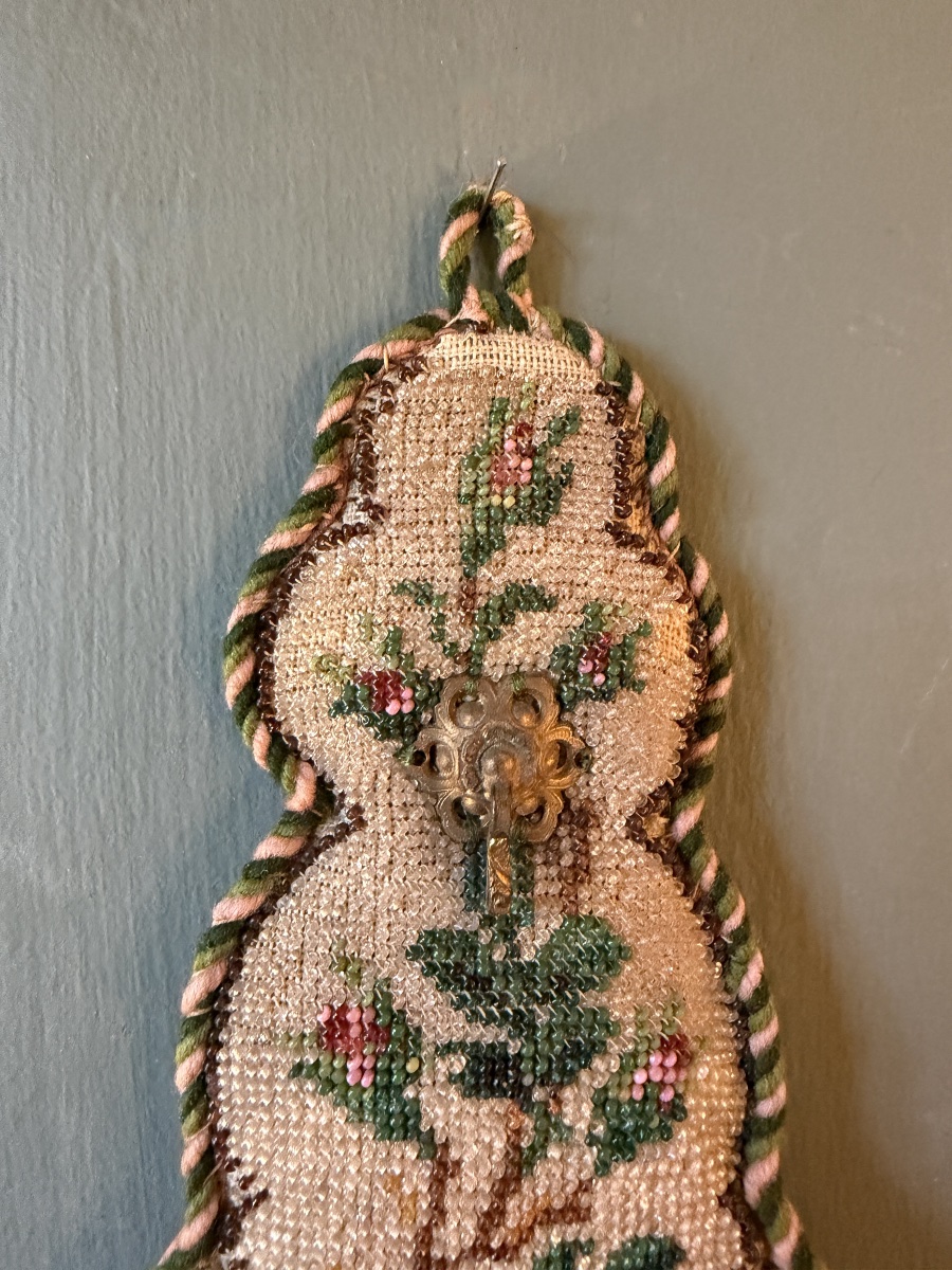 Antique Pearl Embroidery-photo-2