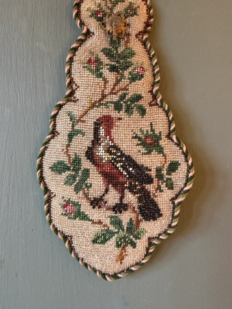 Antique Pearl Embroidery-photo-3
