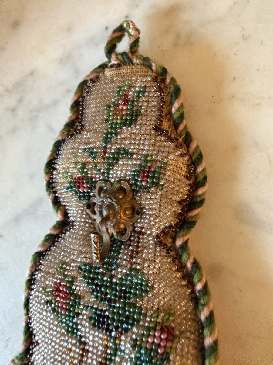 Antique Pearl Embroidery-photo-4