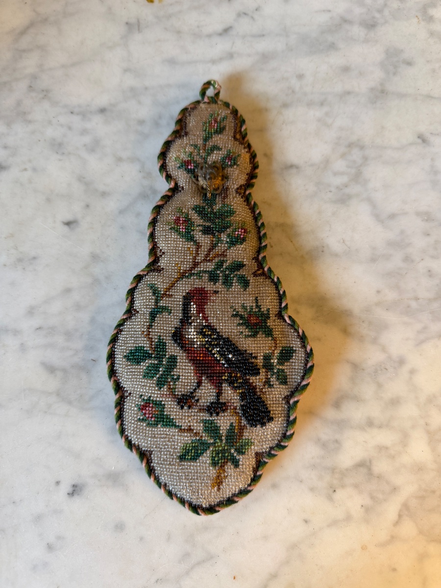 Antique Pearl Embroidery-photo-1