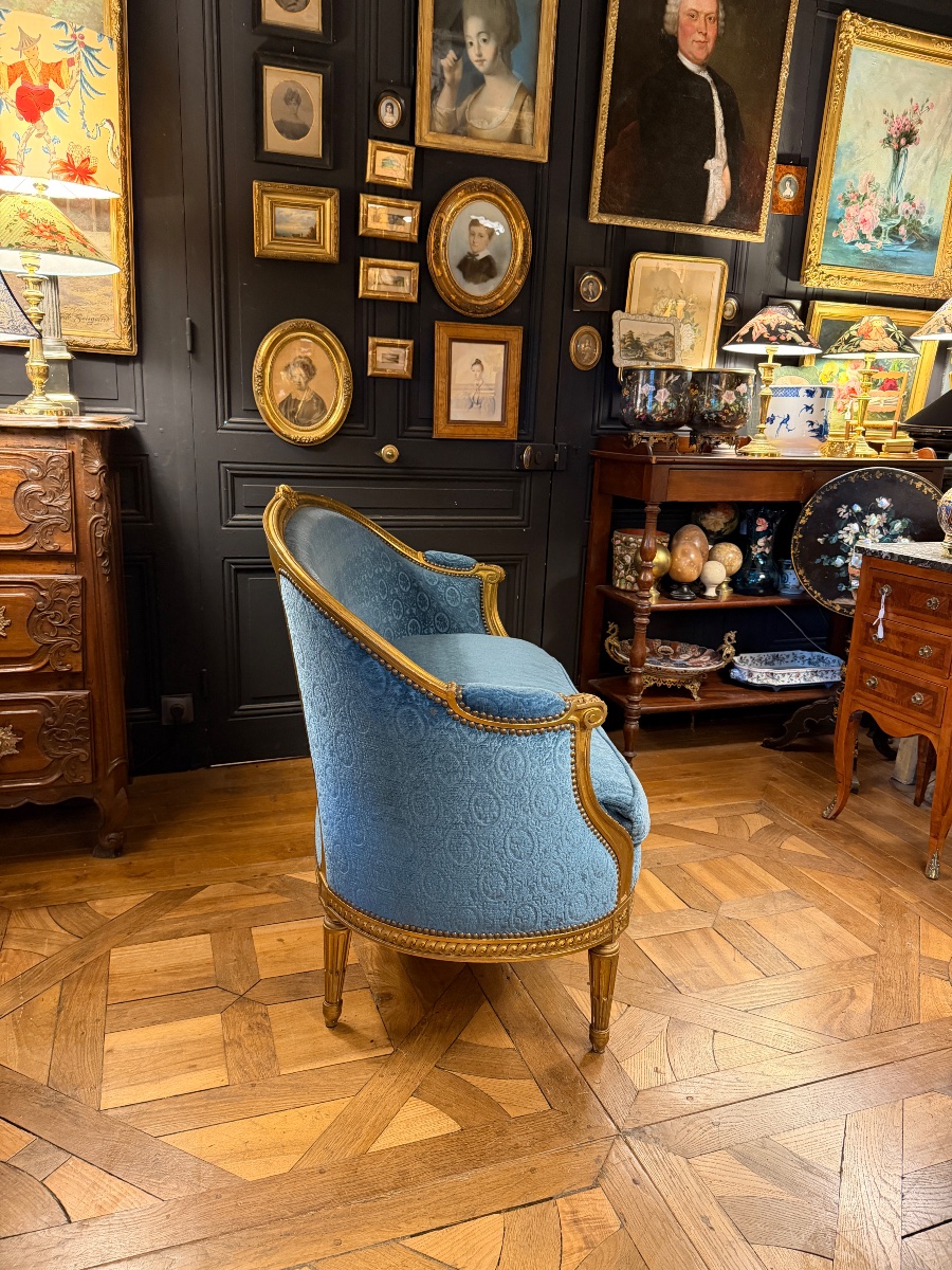 Canapé corbeille en bois doré de style Louis XVI-photo-4