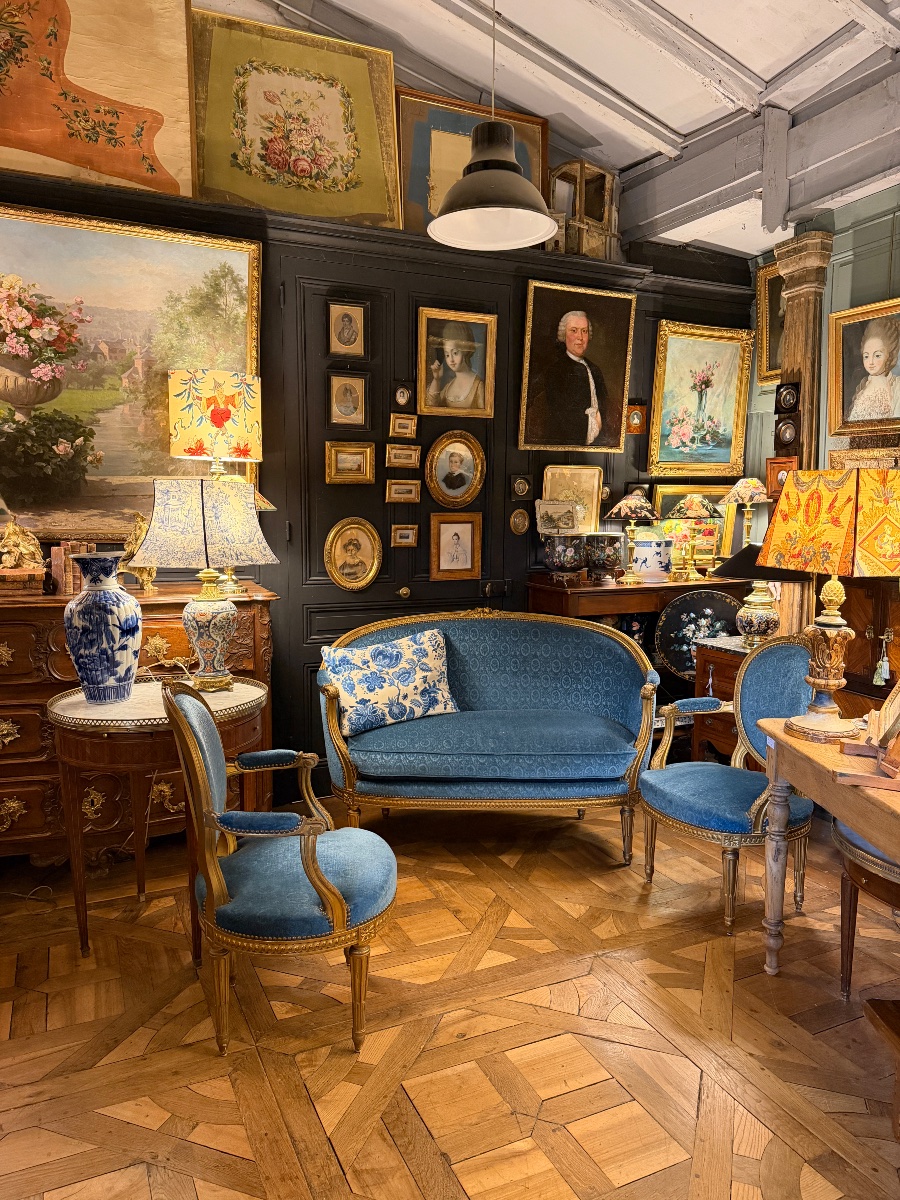 Canapé corbeille en bois doré de style Louis XVI-photo-8